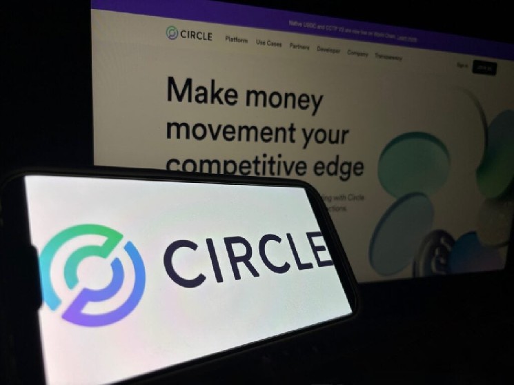 Circle Heads Into Q2 Earnings Amid Rising Short Interest—Can CRCL Prove the Bears Wrong and Deliver Another Surprise Beat?