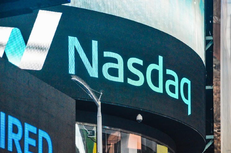 Crypto's Next Big Opportunity? Nasdaq CEO Highlights Tokenization's Billion-Dollar Potential