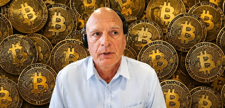 Bloomberg’s Legendary Figure Mike McGlone: “Bitcoin Will One Day Become Digital Gold, But…”