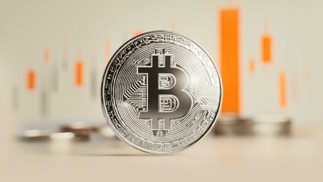 BTC switches to high correlation, risk-on mode with Nasdaq ahead of earnings season