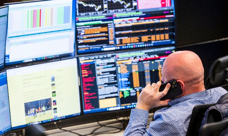 Large investors are doubling down on crypto, but getting a lot pickier about risk